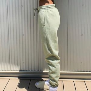 Aritzia Boyfriend Sweatpants - Silent Storm Green